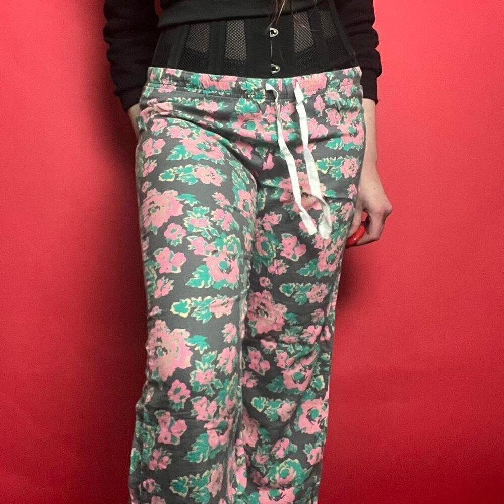 Xhilaration / Grey PJ pants with pink and green florals 🩶🩷